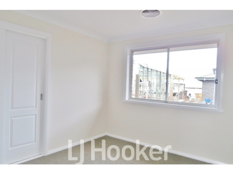 9 Amber Close, Kelso NSW 2795