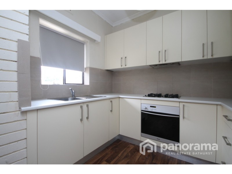 173 Rocket Street, Bathurst NSW 2795