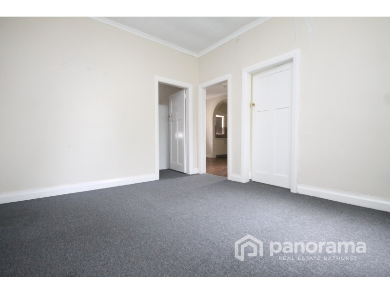 173 Rocket Street, Bathurst NSW 2795