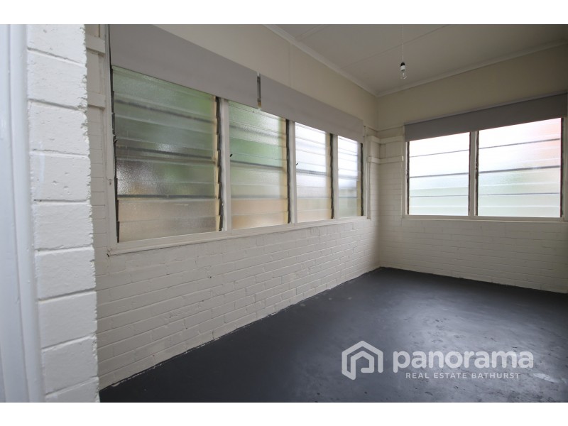 173 Rocket Street, Bathurst NSW 2795