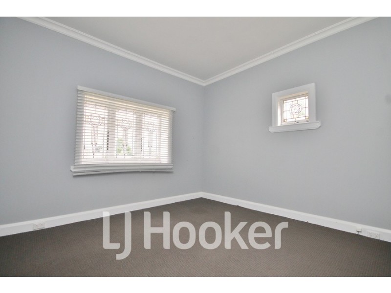 339 Stewart Street, Bathurst NSW 2795