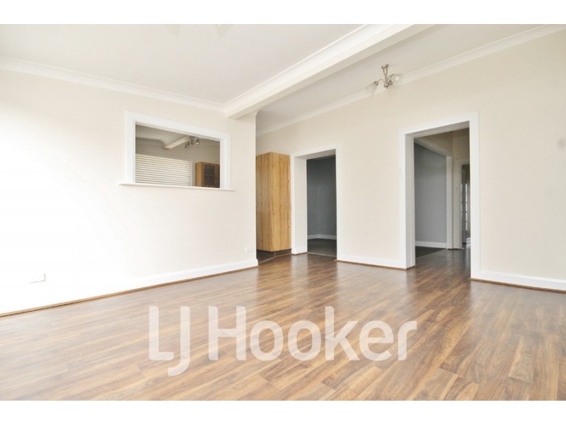 339 Stewart Street, Bathurst NSW 2795