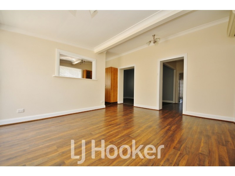 339 Stewart Street, Bathurst NSW 2795