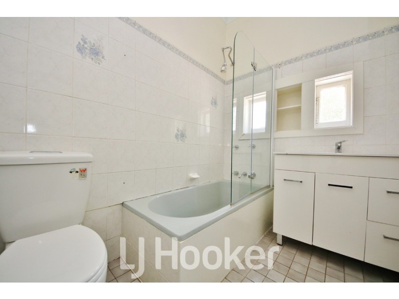 339 Stewart Street, Bathurst NSW 2795
