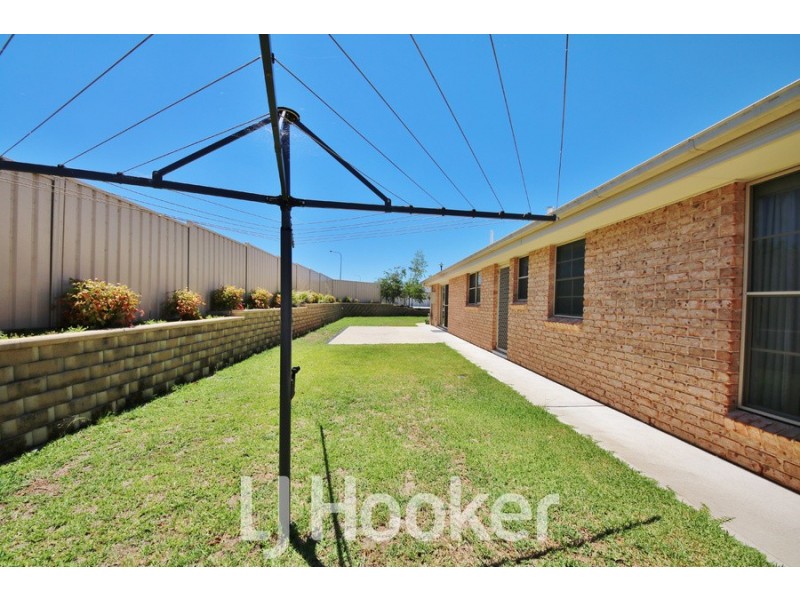 2 She Oak Close, Kelso NSW 2795