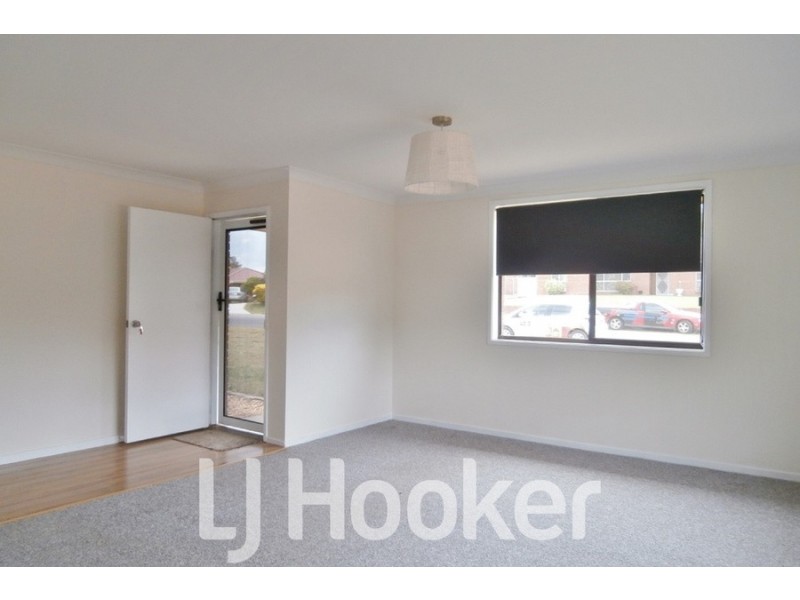 29 Patterson Place, Bathurst NSW 2795