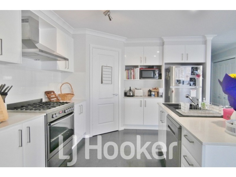 38 Mendel Drive, Bathurst NSW 2795