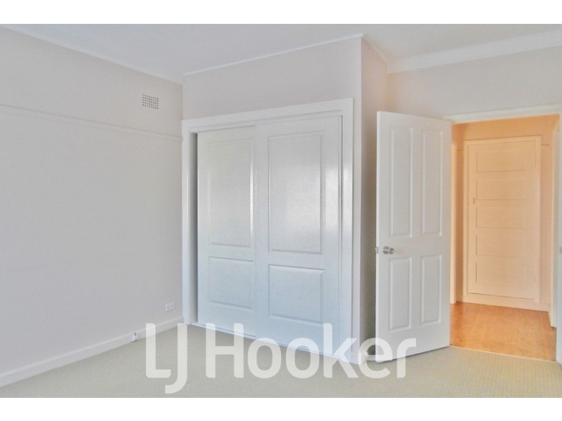 259 Peel Street, Bathurst NSW 2795