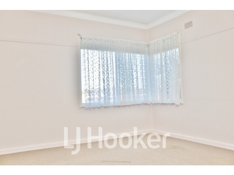 259 Peel Street, Bathurst NSW 2795