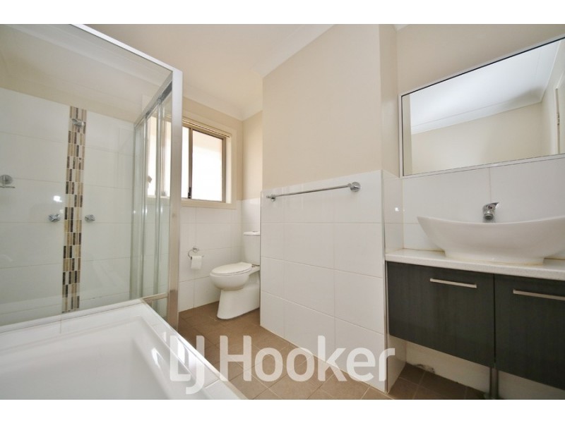 71 Ashworth Drive, Kelso NSW 2795