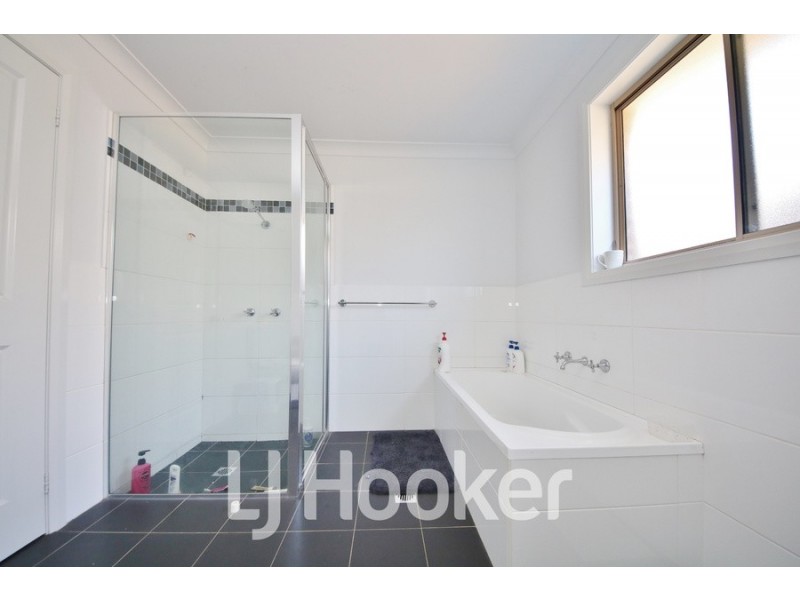 34A Emerald Drive, Kelso NSW 2795