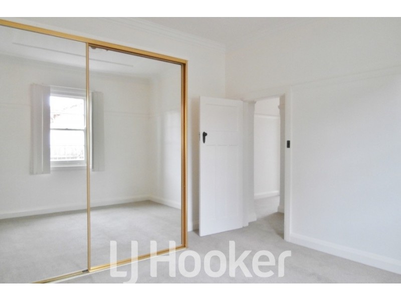 125 Peel Street, Bathurst NSW 2795