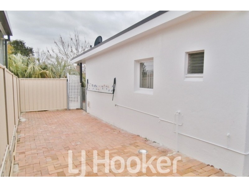 125 Peel Street, Bathurst NSW 2795