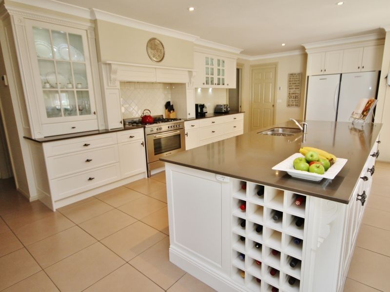 17 Claremont Drive, White Rock NSW 2795