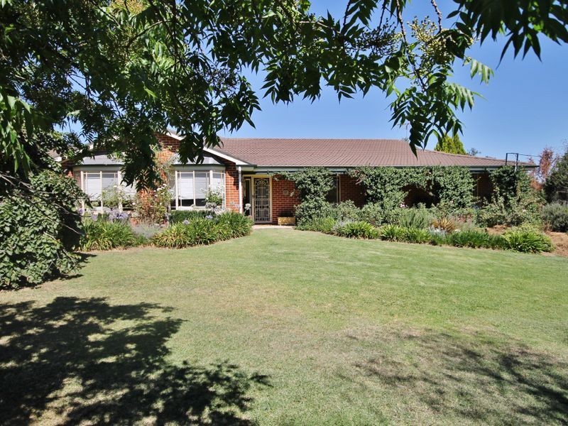 17 Claremont Drive, White Rock NSW 2795