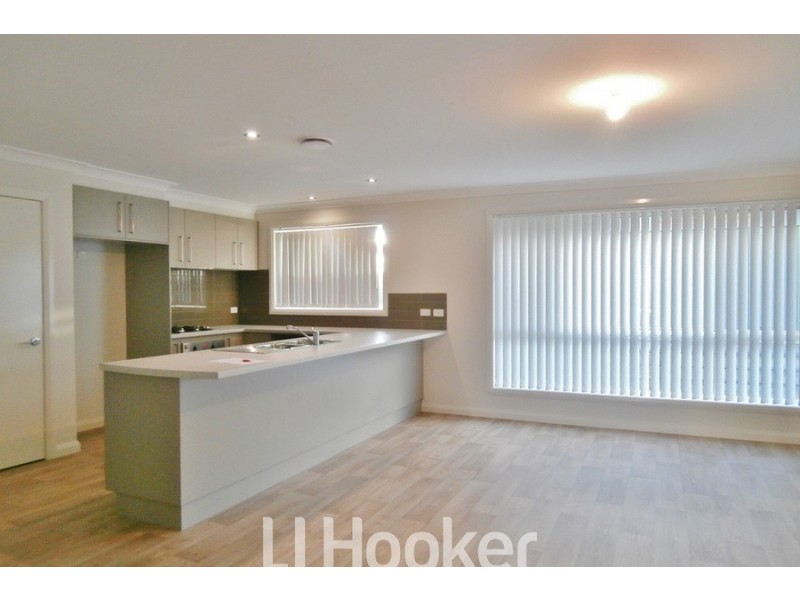 19 Phillip Street, Llanarth NSW 2795