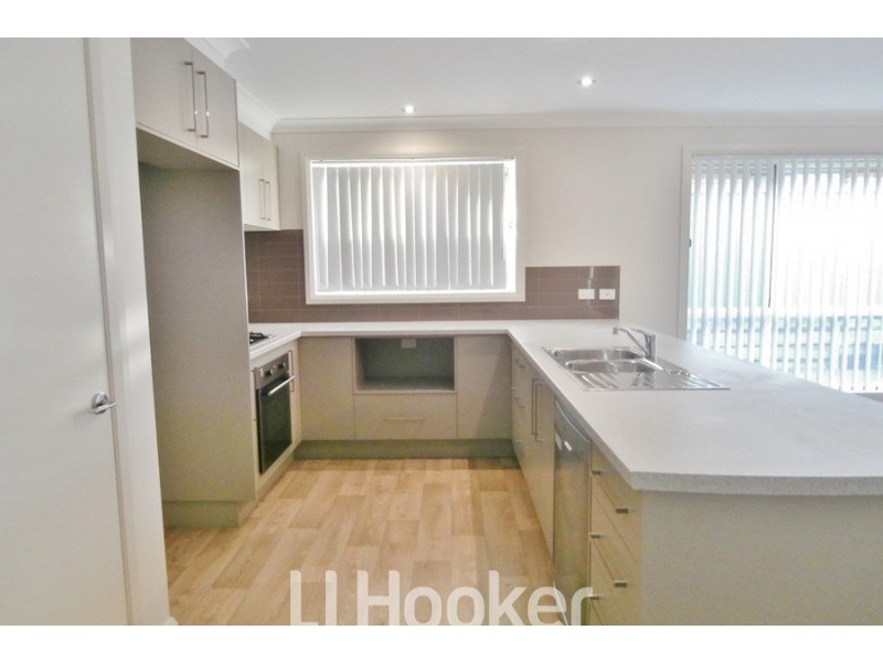 19 Phillip Street, Llanarth NSW 2795