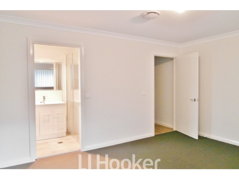 19 Phillip Street, Llanarth NSW 2795