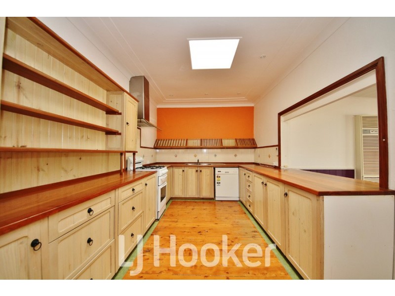 272 Keppel Street, West Bathurst NSW 2795
