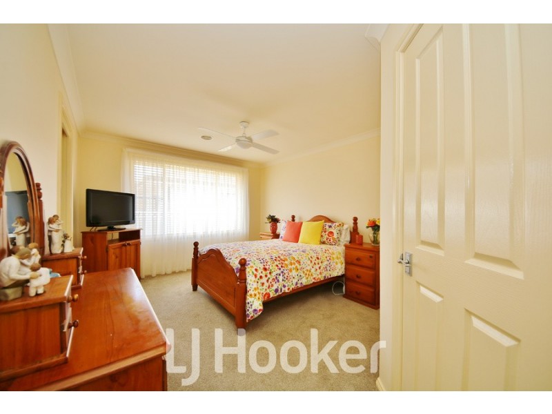 6 Roxburgh Drive, Kelso NSW 2795