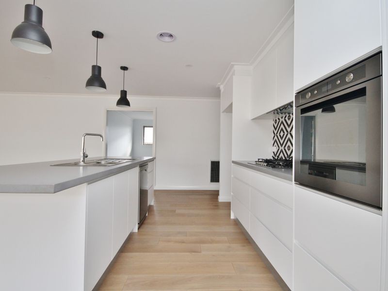 12 Mendel Drive, Kelso NSW 2795