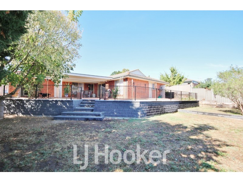 10 Barker Circuit, Kelso NSW 2795