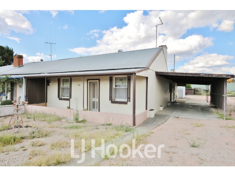 22 Lee Street, Kelso NSW 2795