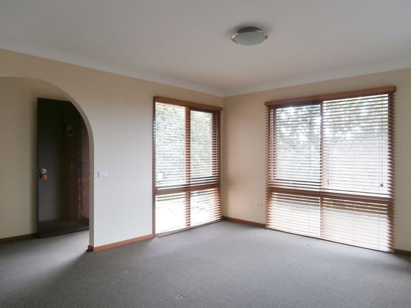 16 Wilkinson Street, Bathurst NSW 2795