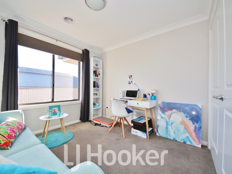 18 Keane Drive, Kelso NSW 2795