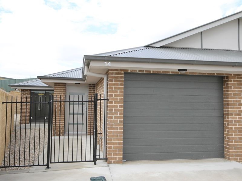 14/57 Rosemont Avenue, Kelso NSW 2795