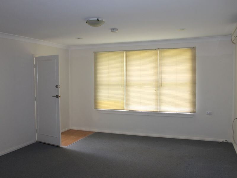 15 Hamley Street, Bathurst NSW 2795