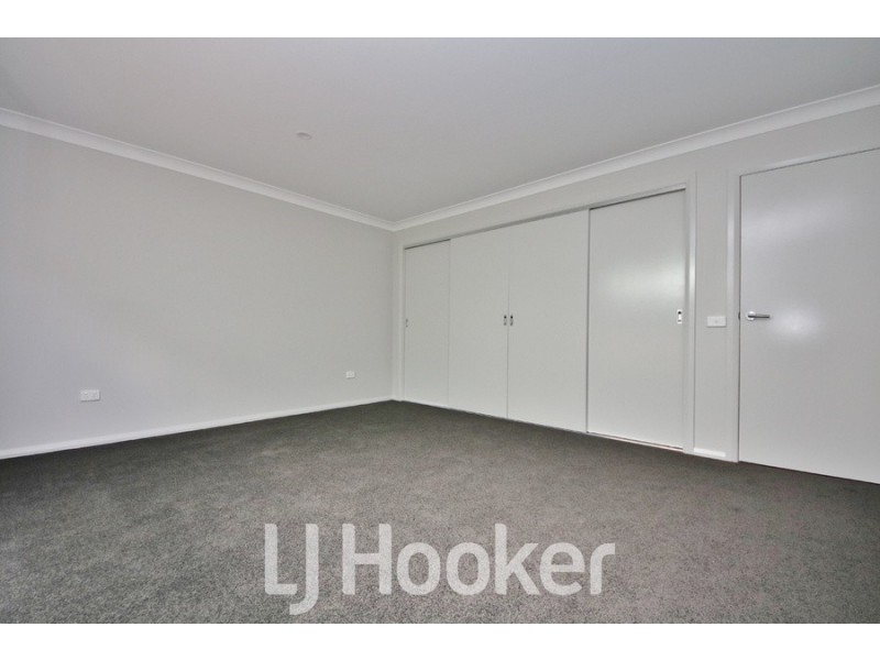14 Barr Street, Windradyne NSW 2795