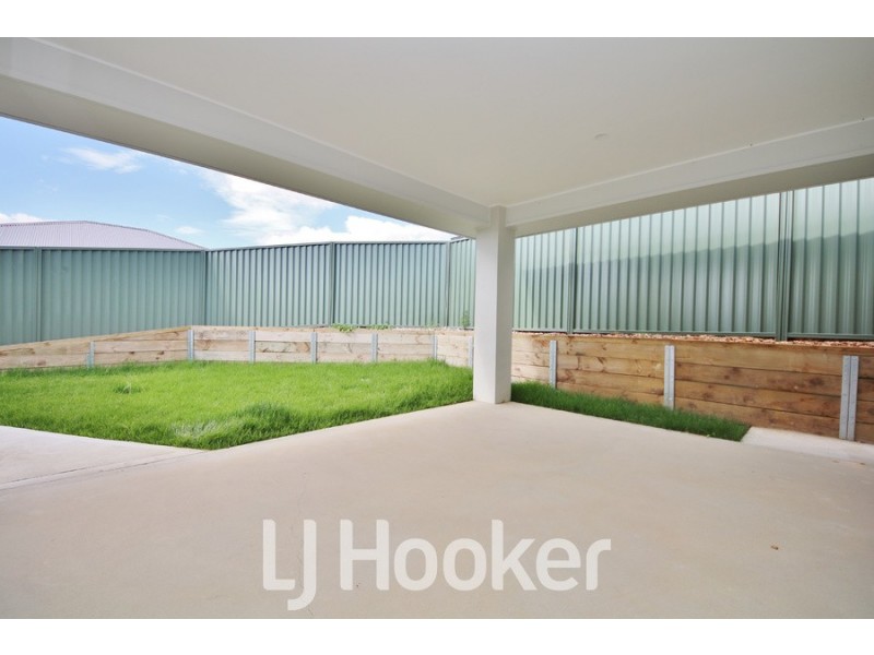 14 Barr Street, Windradyne NSW 2795