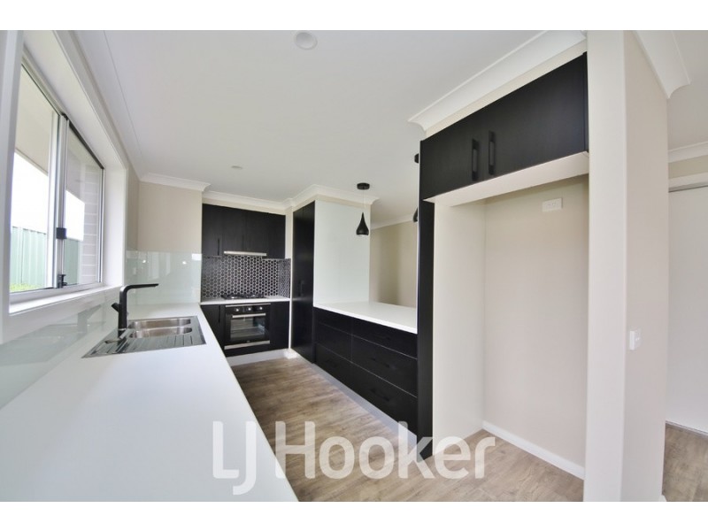 2A Barr Street, Windradyne NSW 2795