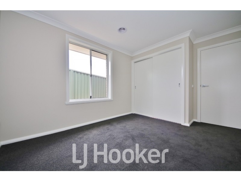 2A Barr Street, Windradyne NSW 2795