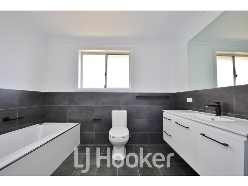 2A Barr Street, Windradyne NSW 2795