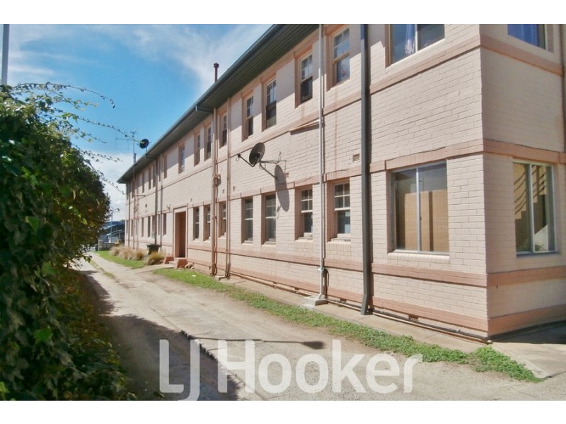 4/60 Durham Street, Bathurst NSW 2795