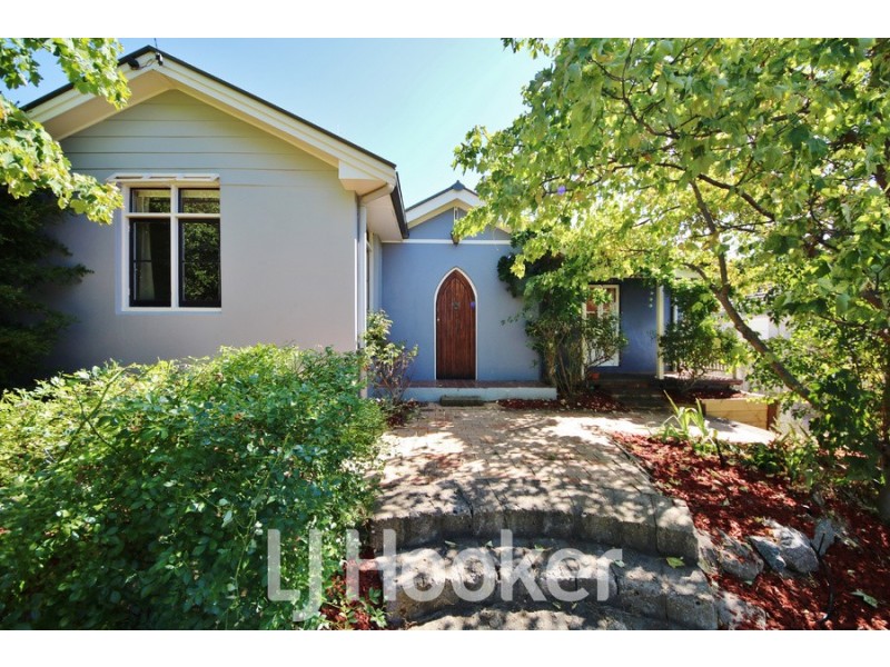 272 Keppel Street, West Bathurst NSW 2795