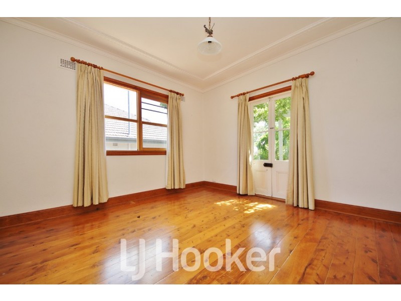 272 Keppel Street, West Bathurst NSW 2795