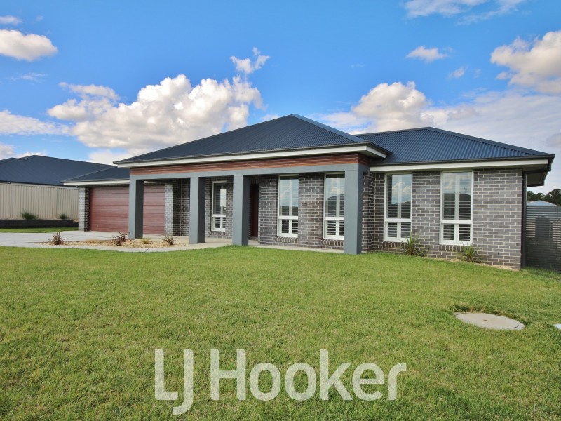 20 Cheviot Drive, Kelso NSW 2795