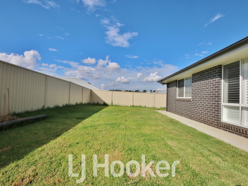 20 Cheviot Drive, Kelso NSW 2795