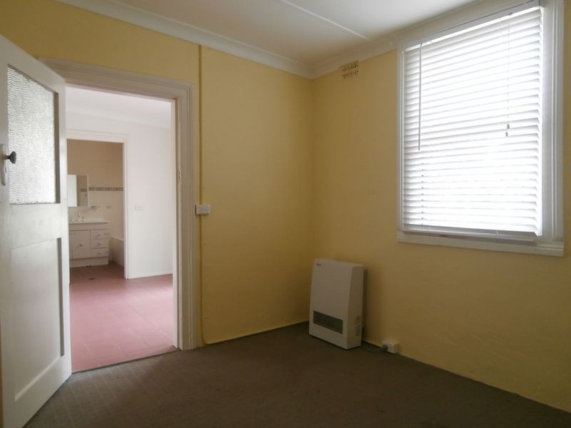 40 Rankin Street, Bathurst NSW 2795