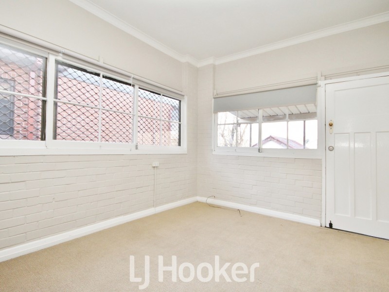 73 Brilliant Street, Bathurst NSW 2795