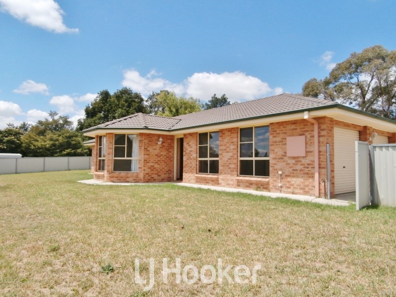 11 Bayliss Street, Abercrombie NSW 2795