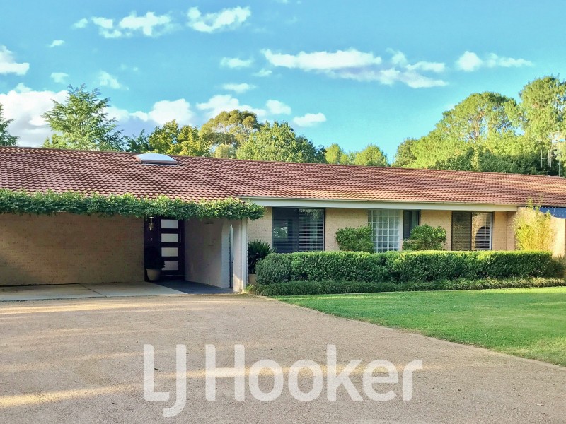 10 Leo Grant Drive, Kelso NSW 2795