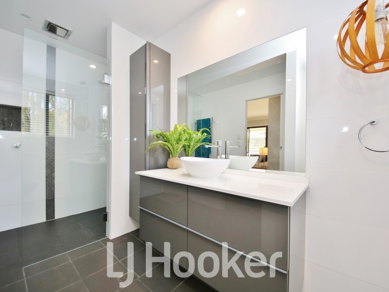 10 Leo Grant Drive, Kelso NSW 2795