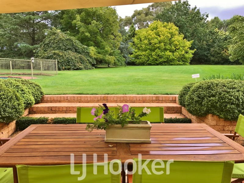 10 Leo Grant Drive, Kelso NSW 2795