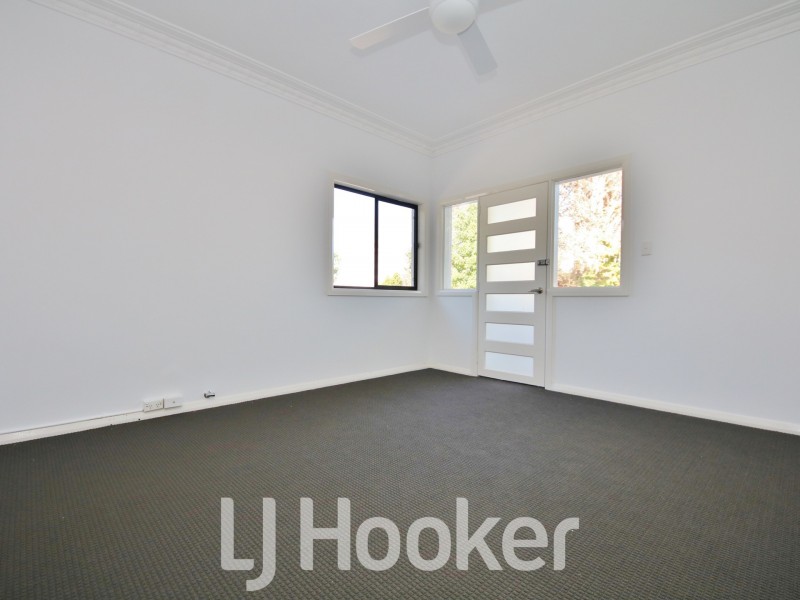 33 Stewart Street, Bathurst NSW 2795