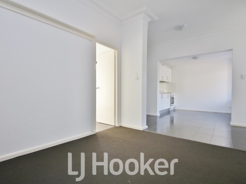 33 Stewart Street, Bathurst NSW 2795
