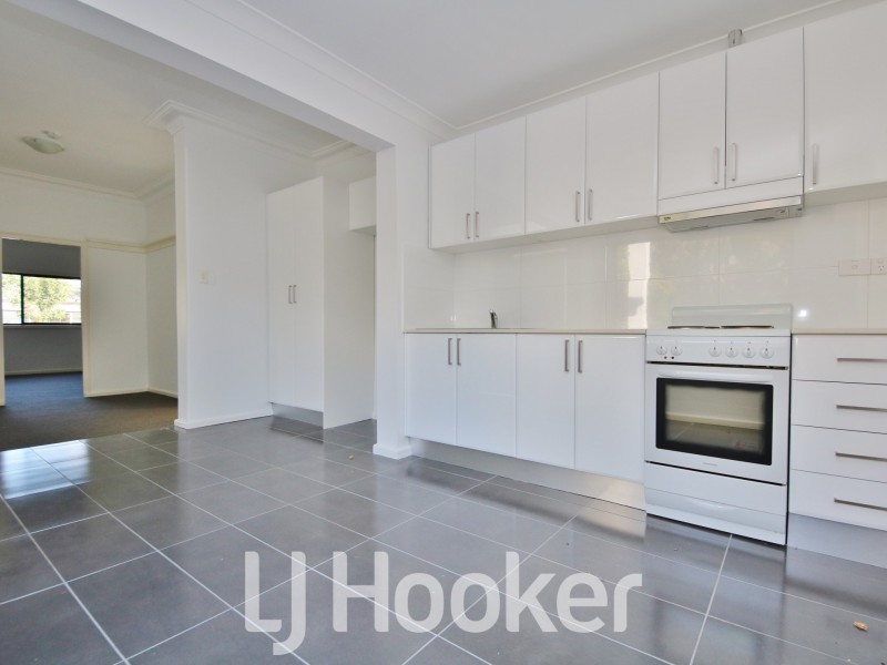 33 Stewart Street, Bathurst NSW 2795